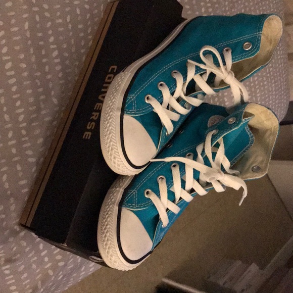 Converse Other - Converse ( lightly worn )